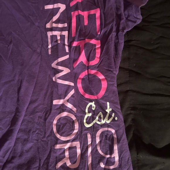 ⭒ adorable basic aeropostale tee - Picture 2 of 3